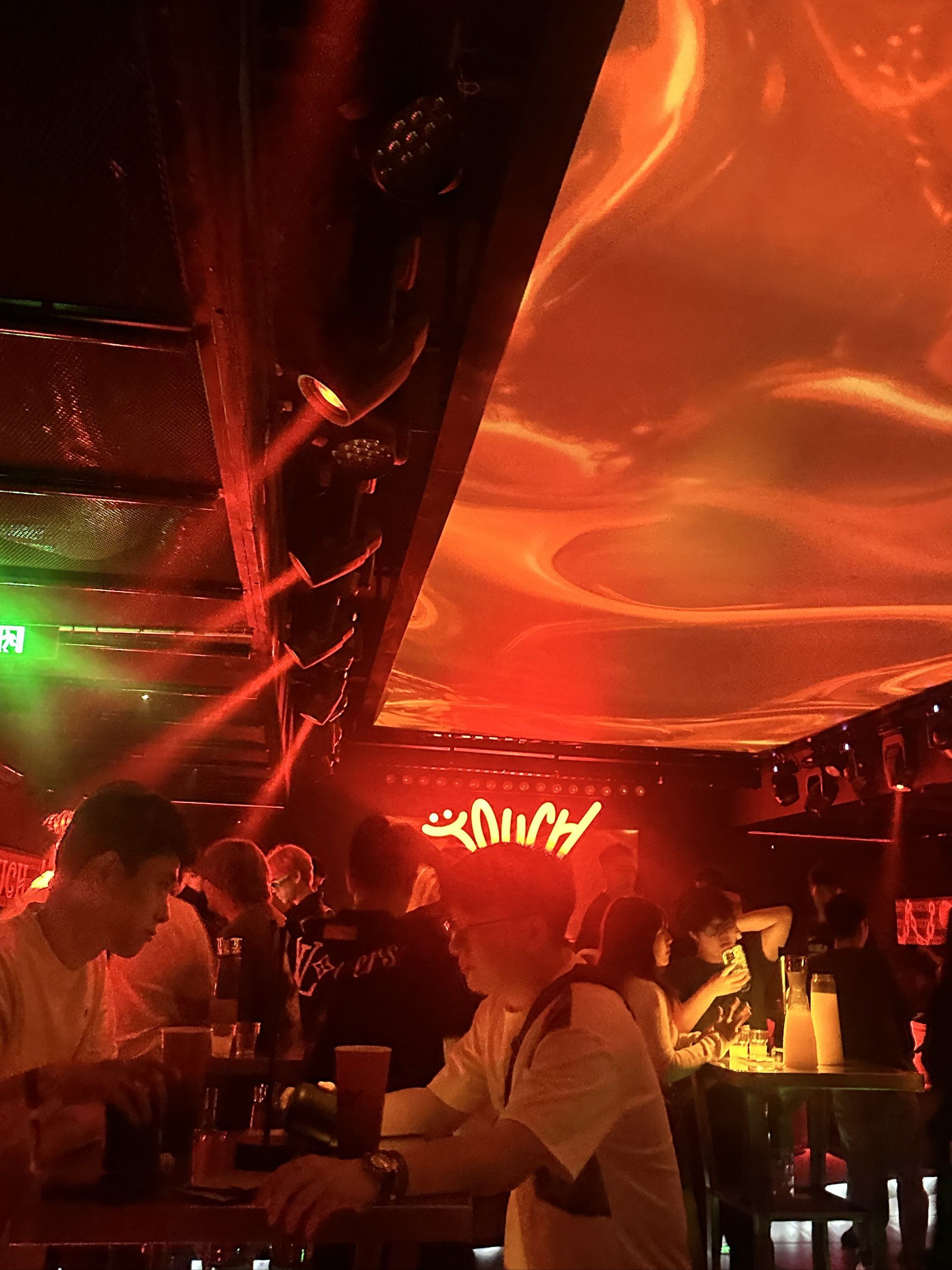 遂宁商务ktv推荐高性价比商务ktv选择-安居区ktv预订